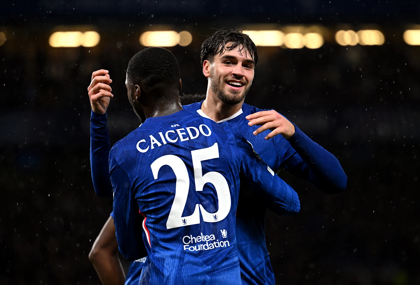 Kemenangan Spektakuler Chelsea: Gol-Gol Remaja Hancurkan Ajax 5-1